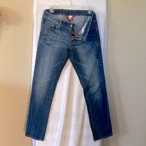 Lucky Brand Medium Wash Straight LegJeans Women's Size 8/29 Waist, 30 Inseam